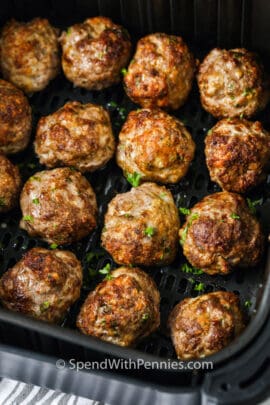 close up of cooked Air Fryer Meatballs in the air fryer