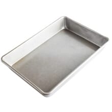 9x13 Baking Pan with white background